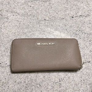 Womens Michael Kors Wallet